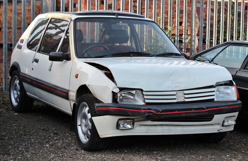 sælg defekt peugeot